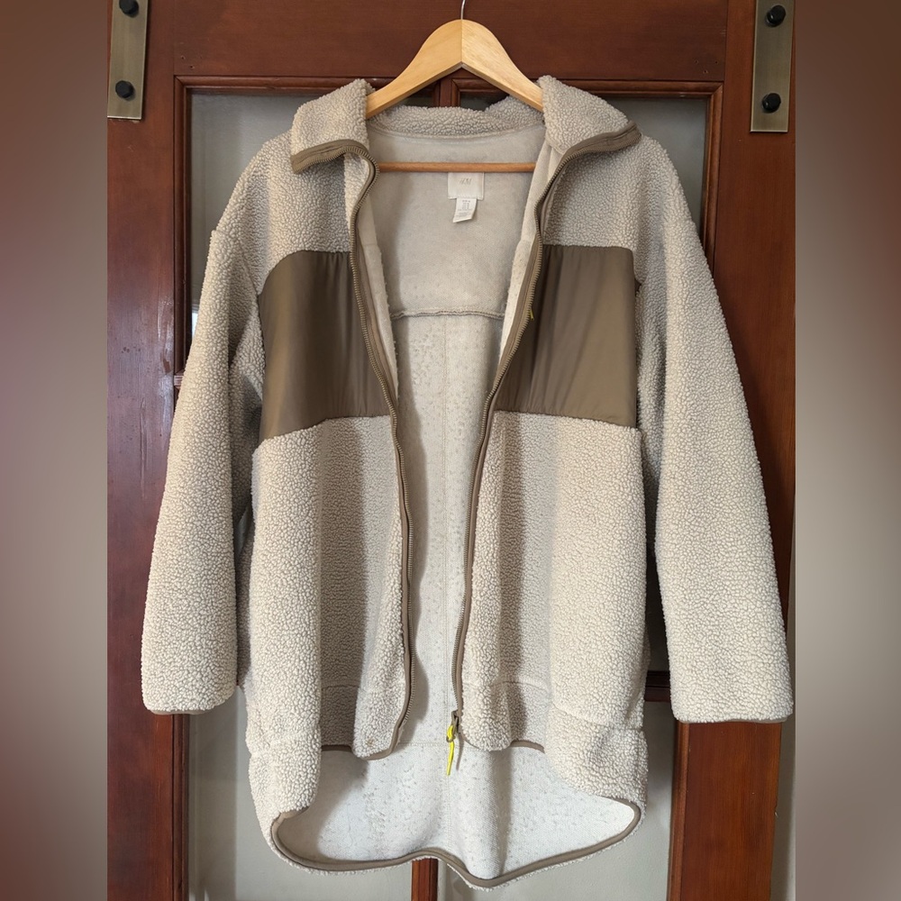 H&M Sherpa zip up